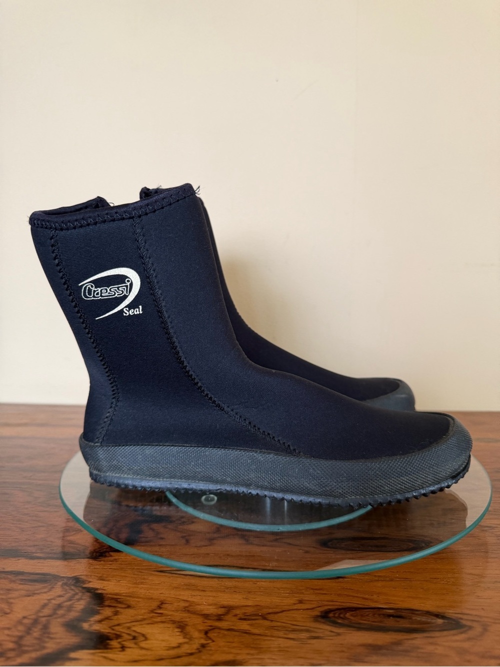 Vintage Cressi Seal Neoprene Scuba Dive Boots Black size 6